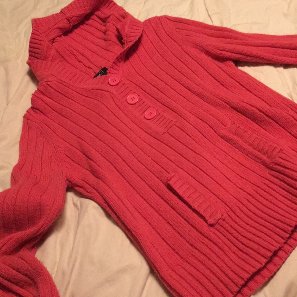 Hooded sweater